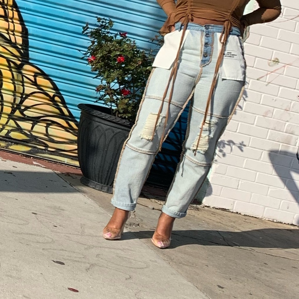 Contrast Jeans